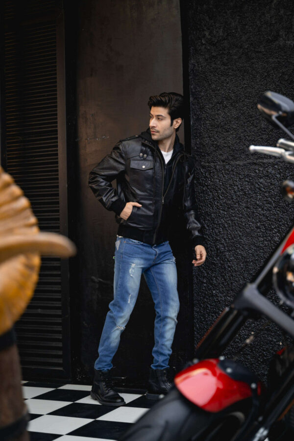 Vance Leather Mens Sven Bomber Black Waxed Premium Cowhide Motorcycle Leather Jacket with Removeable Hood - Image 17