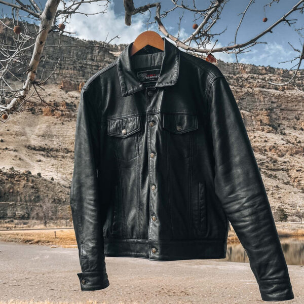 Vance Leathers' Mens Black Premium Classic Motorcycle Trucker Leather Jacket - Image 10